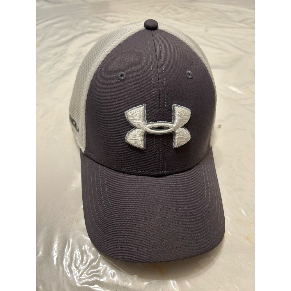 Under Armor golf hat
Under Armour
Size: L /XL